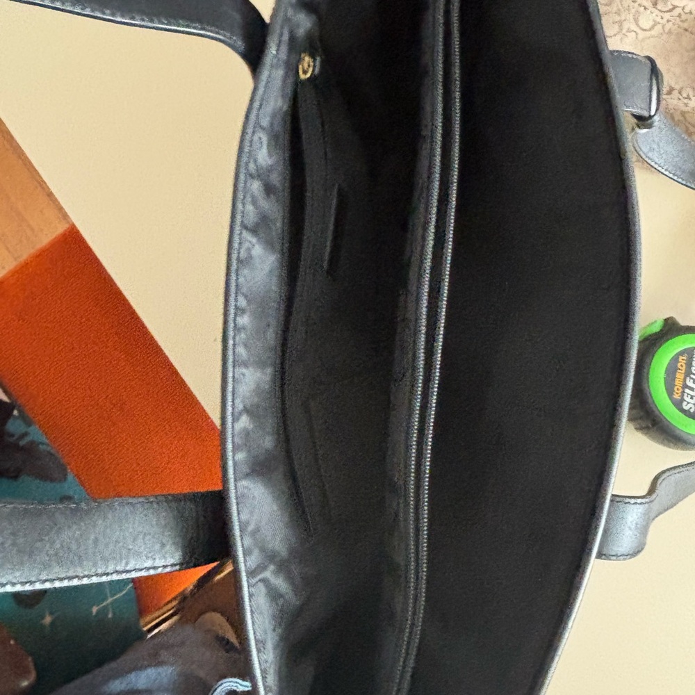 Lauren Ralph Lauren Black Monogram Tote Bag Authentic - Picture 10 of 11